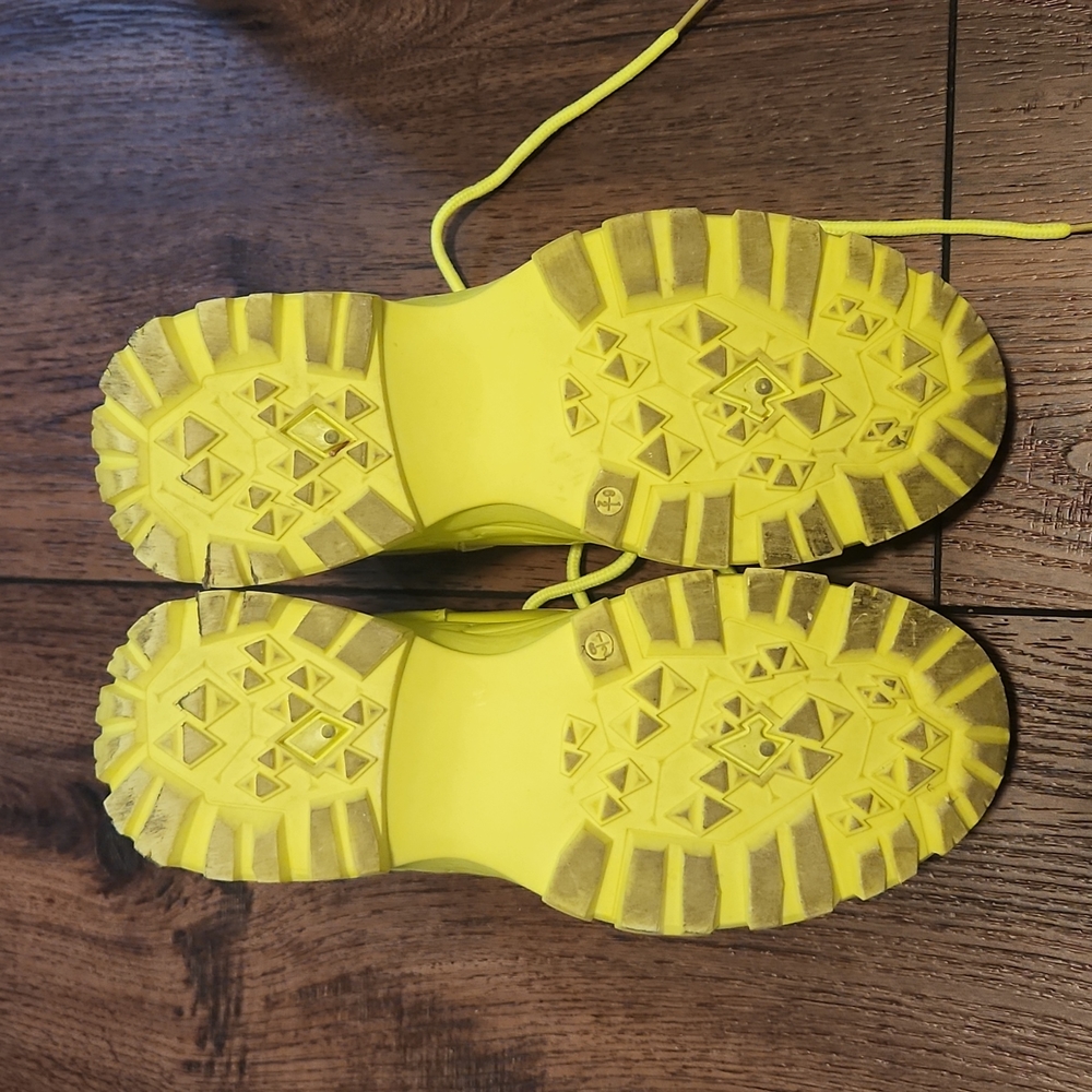 Chunky Lug Neon Sneakers - Picture 14 of 16
